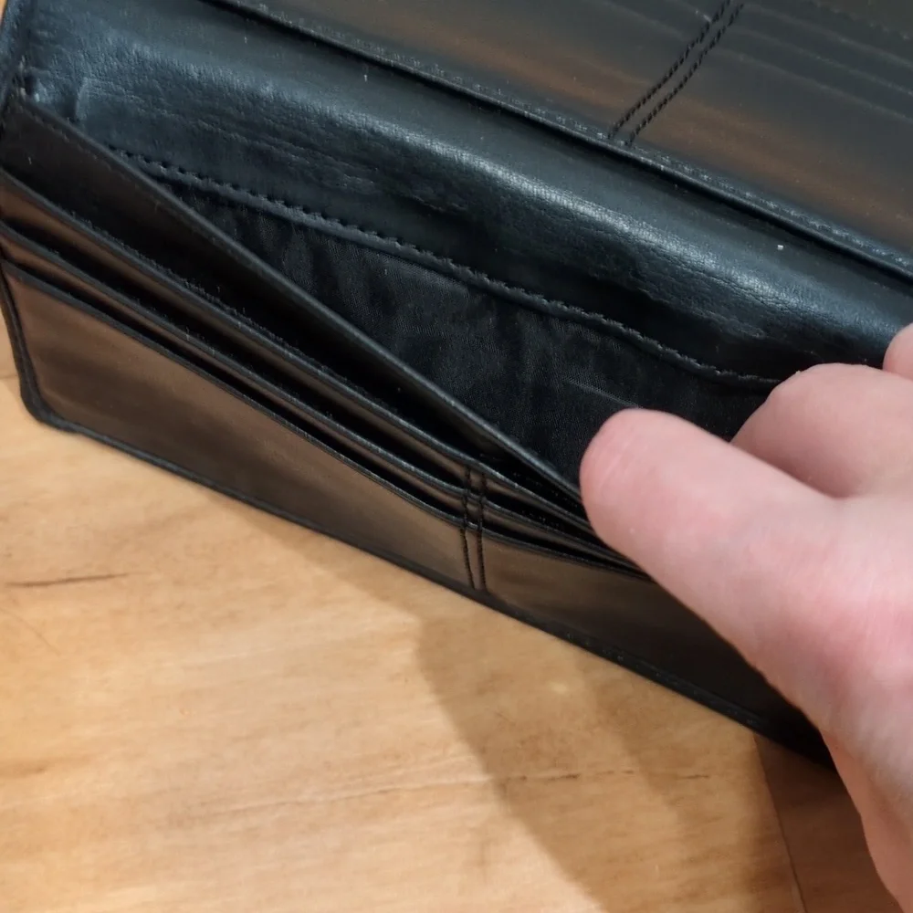 Coach Alexandra Black Leather Envelope wallet - Picture 8 of 15